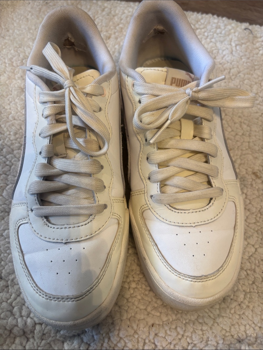 Puma Off-White Cream Low-Top Sneakers